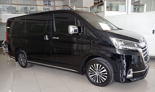 Toyota Hiace Commuter Pasajeros 2021 !! 2.8 Tdi 6at 14a