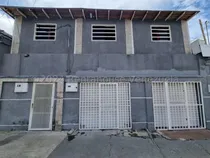 Comprar Maritza Lucena Tiene En Alquiler Un Local Con Buena Ubicación Centro De Barquisimeto, Zona De Alto Tráfico Y Fácil Acceso Para Montar Cualquier Negocio, Vigilancia 24\u002F7.