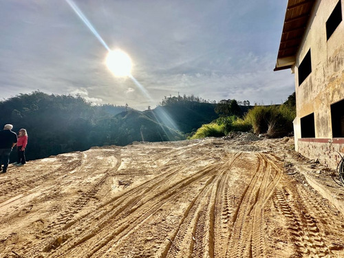 Se Vende Terreno 122.076m2 Los Salías Los Teques Miranda