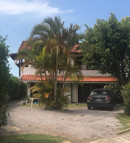 Divino Duplex En Condominio En Florianopolis A 250 Metros Del Mar.