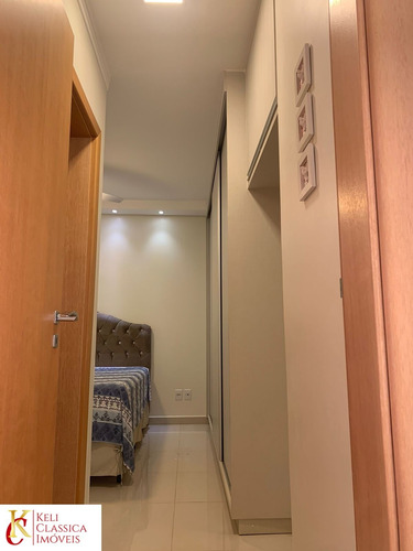 Imagem 7 de 30 de Apartamento Disponível Para Venda: Excelente Localização, Apartamento Dois Dormitórios, Sendo Uma Suíte, Sala Dois Ambientes, Banheiro Social. - Ap00657 - 70699228