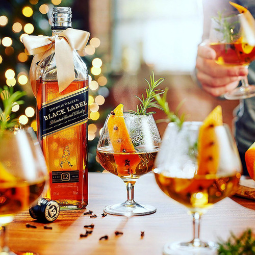 Imagem 4 de 6 de Whisky Johnnie Walker Black Label 12 Anos Com Caixa 750ml