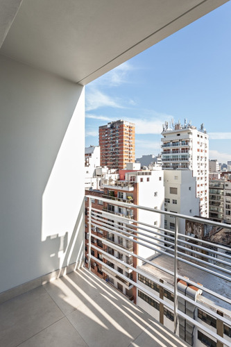 Imagen 2 de 14 de Excelente 1 Ambiente Balcon Cocina Separada Lavarropas