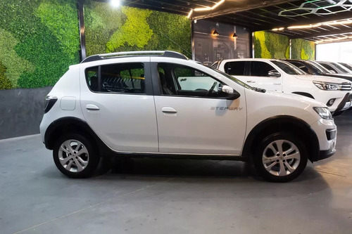Renault Sandero Stepway 1.6 Privilege 105cv Nac