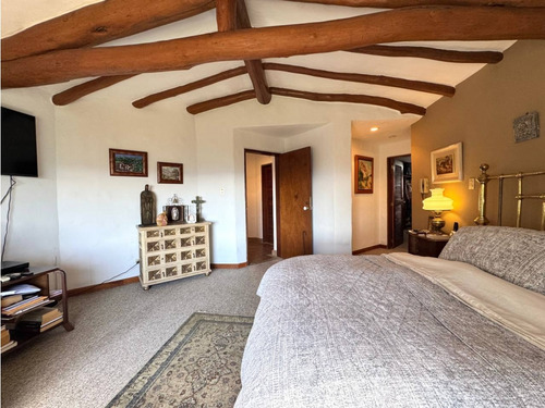 Vendo Casa 730m2 La Lagunita 0094