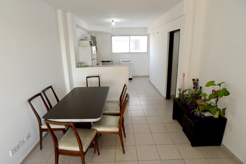 Monoambiente Con Balcón En Villa Urquiza