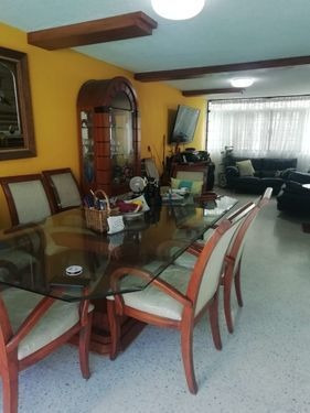 Imagen 4 de 11 de Casa Con Excelente Ubicacion Atras De Plaza Mexico