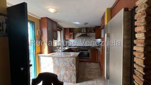 Fg Townhouse En Venta En La Unión 25-19620 Jel