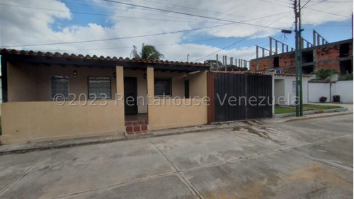 Milagros Inmuebles Casa Venta Cabudare Lara Av Intercomunal Barquisimeto Acarigua La Teura Economica Residencial Economico Oportunidad Pecio Inmobiliaria Rentahouse N° 24-183