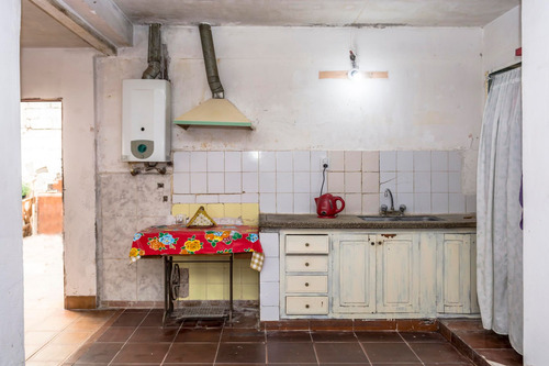 Casa 6 Dormitorios Venta Villa Lavalle