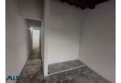 Casa Unifamiliar En Venta Aures # 1(mls#249011)
