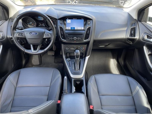 Imagem 13 de 15 de Ford Focus 2.0 Se Plus Fastback 16v Flex 4p Powershift 2017/