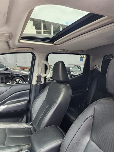 Nissan Frontier 2.3 Le Cab. Dupla 4x4 Aut. 4p