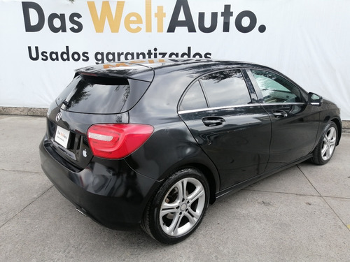 Imagen 3 de 10 de Mercedes-benz Clase A 2015 200 Cgi 1.6 At