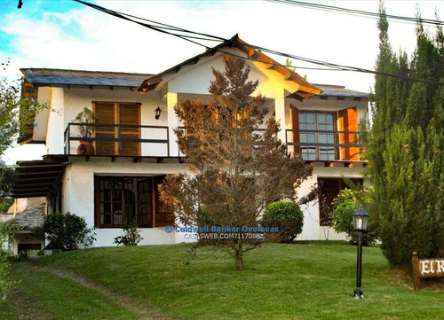 Casa 3 Dormitorios Y Casa De Huesped Al Fondo