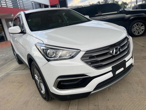 Imagen 2 de 15 de Hyundai Santa Fe Sport