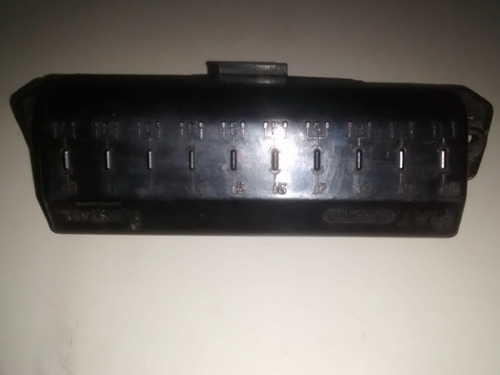 Imagen 1 de 5 de Fusiblera Original De Fiat 128