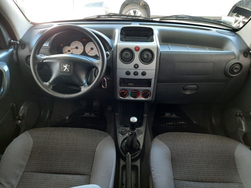 Peugeot Partner Confort 1.6 Hdi Vidriado Asientos Homologado