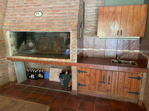 Imagen 15 de 16 de Venta Casa Fisherton!!! Retasada