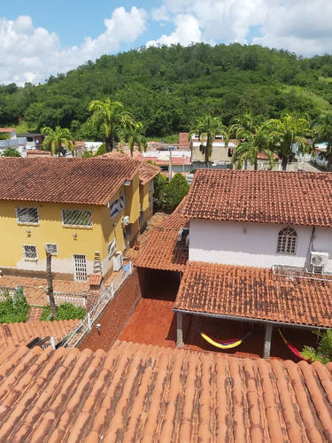Se Vende Casa 850m2 6h/7b/10p Paso Real Charallave 6670