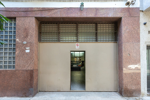 Local, Oficina Y Deposito! Oportunidad Unica En Colegiales!!!