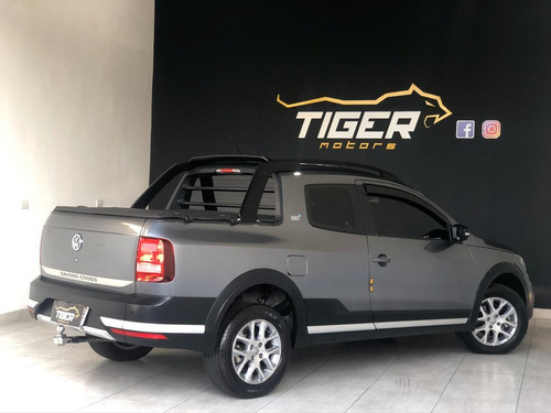 Vw Saveiro 1.6 Cabine Dupla Cross 2017 Apenas 7.000km