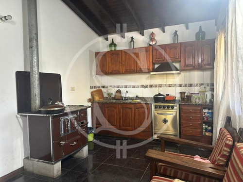 Casa En Venta Barrio Parque Sakura 4 Ambientes