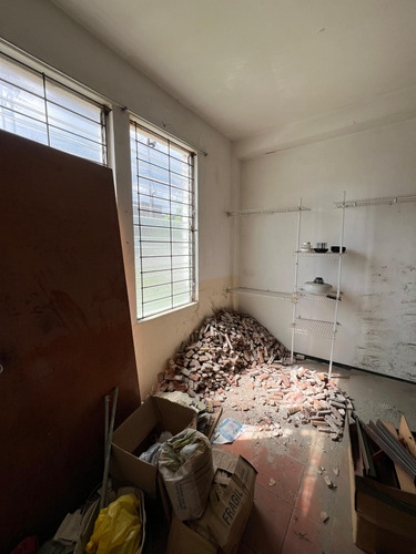 Casa Comercial En El Viñedo, Valencia, Cod: Indiccom-020