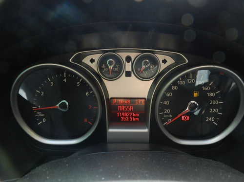 Imagem 13 de 15 de Ford Focus 2.0 Glx Sedan 16v