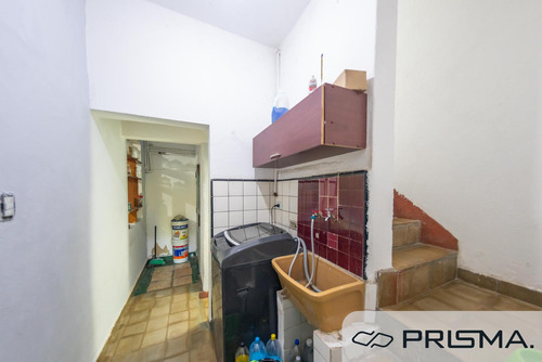 Casa - 1 Dorm - Guemes - Apta Credito