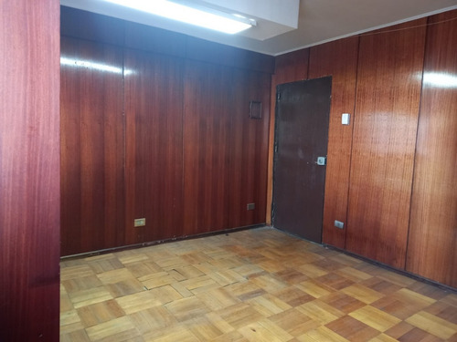 Dueño Arrienda, Sin Comision Oficina Excelente Ubicacion