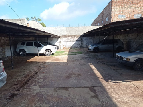 Imagen 7 de 8 de Lote Con 31 Cocheras Alquiladas. Apto Galpón/depósito. Excelente Renta.