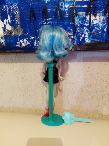 Boneca Monster High Ghoulia Yelps Skulls (Usado)