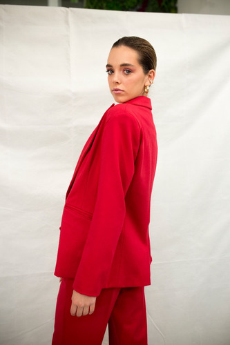 Imagen 2 de 2 de Blazer Rojo/ Gasparromero