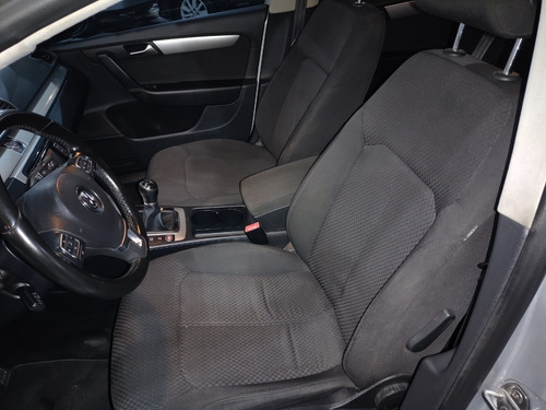 Imagen 12 de 15 de Volkswagen Passat Comfort Tsi Turbo No Automatico Highline B