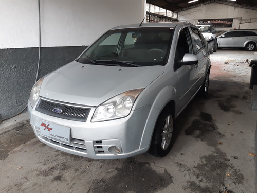Ford Fiesta Sedan 1.6 Pulse Flex 4p