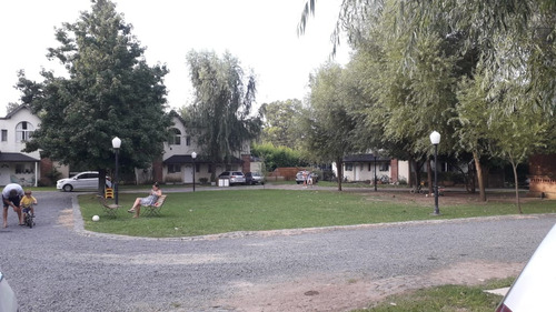 Duplex Barrio San Antonio Benavidez