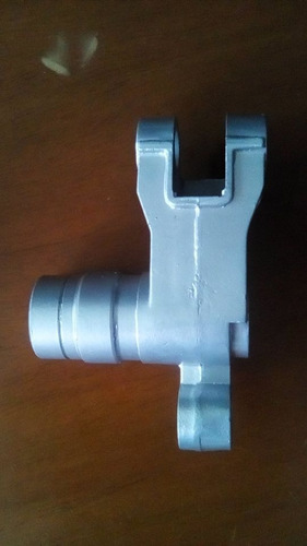 Imagen 2 de 4 de Mozo Bajaj Vespa