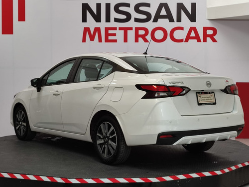 Imagen 5 de 15 de Nissan Versa 2020
