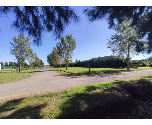 Lote Puerto Rolda. Barrio Cerrado