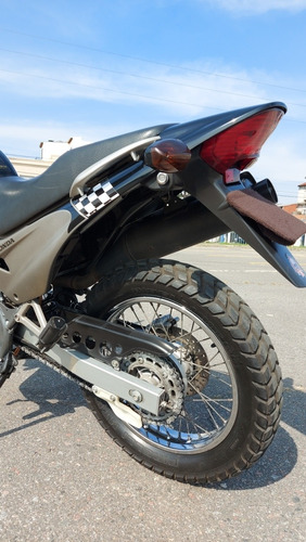 Imagen 13 de 25 de Honda Falcon 400 Nx4 (2011)