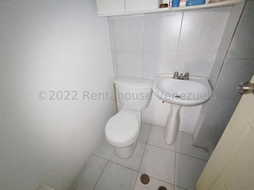 Imagen 25 de 30 de Apartamentos En Venta En Zona Oeste 23-16311 Ec