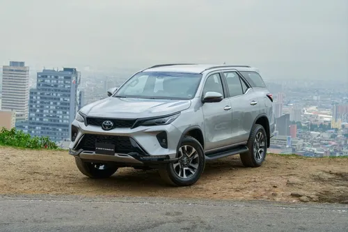 Toyota Fortuner 2.8 Diesel Srv 4X4 At