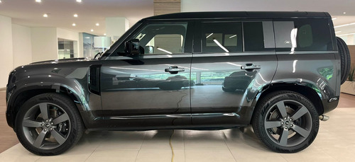 Land Rover Defender 110 V8 5.0 2023
