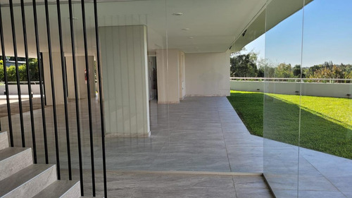 Imagen 4 de 13 de Departamento - Punta Chica