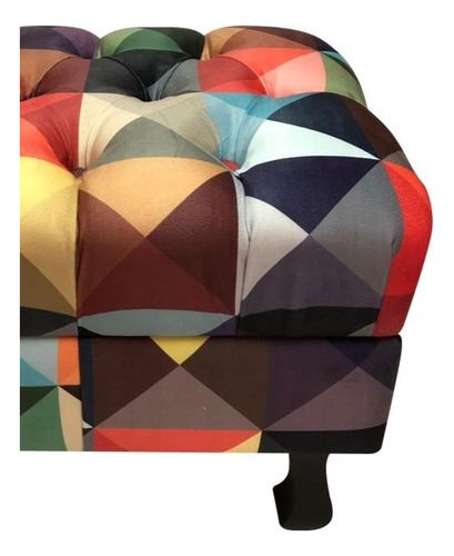 Puff Puf Decorativo Luiz Xv Capitonê Suede Bege Retrô Pés Madeira Luxuoso Cor Triangulo