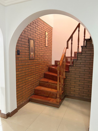 Bolaños 900 - Increible Chalet Con Parque, Quincho Y Pileta! 4 Amb - Lanus Este