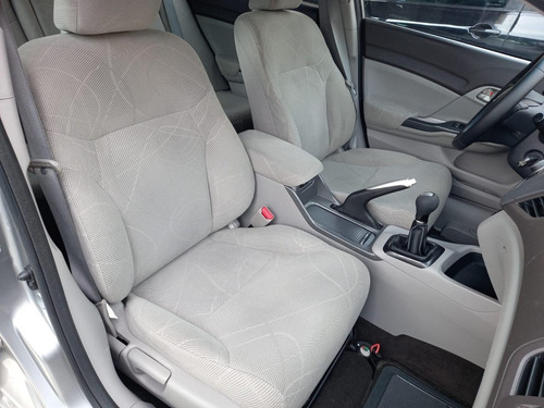Imagem 12 de 15 de Honda Civic Lxs
