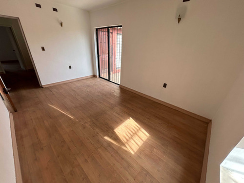 Casa De 4d Y 2b (72149)