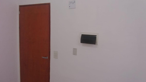 Imagen 21 de 30 de Deposito 3 Departamentos En Venta